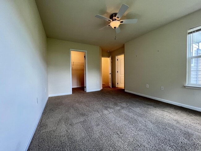 Building Photo - 326 Falcon Run