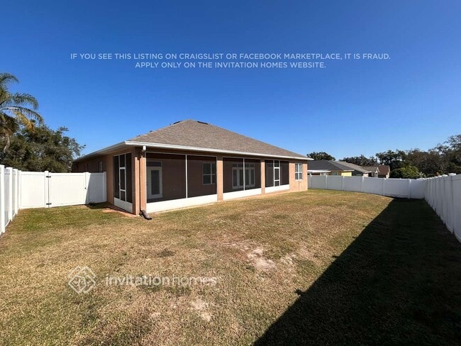 Building Photo - 6462 Hickory View Dr