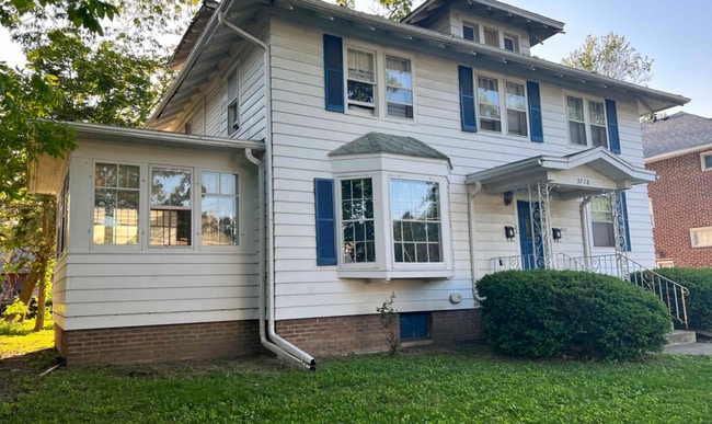 Building Photo - 3718 S Wayne Ave