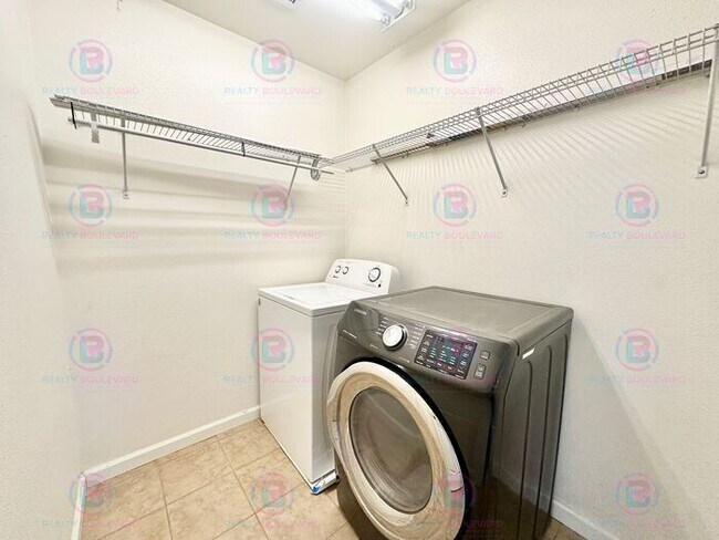 Building Photo - 1/2 Month Free if you look & lease same day!!! Spacious 4-Bedroom 3 Bath, 3 Car Garage Home with ...