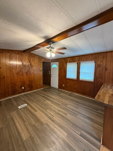 Building Photo - 6266 Jim Pickett Rd