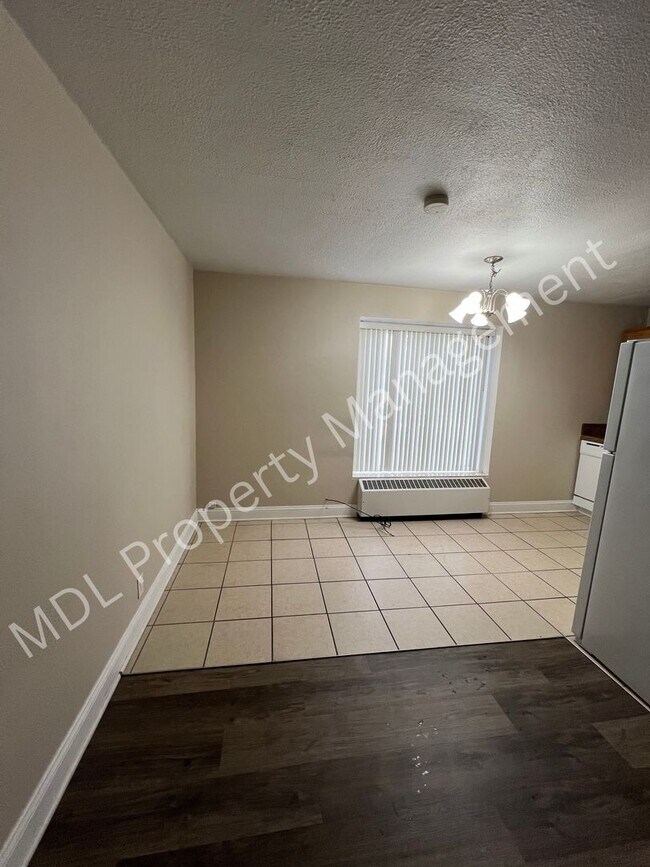 Building Photo - 314 N Michigan Ave