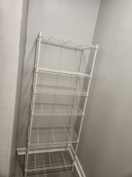 Laundry Room 2 - 117 Arcadia Ln