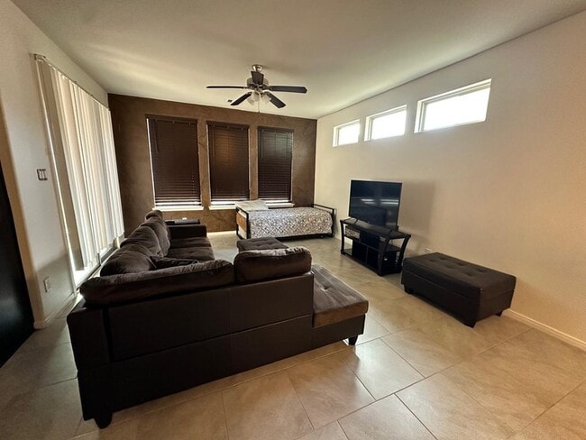 Building Photo - 3322 Harvest Meadow Ln