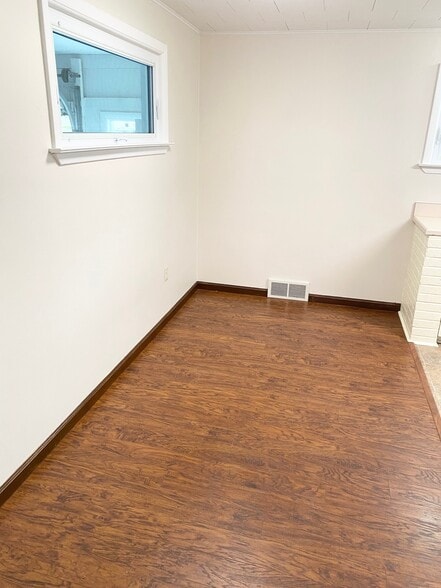 Building Photo - 4675 Tulane Ave