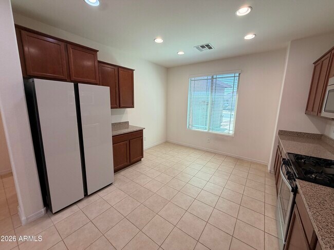 Building Photo - 25549 N 104th Dr