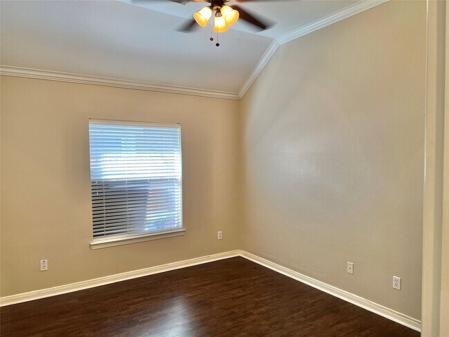 Building Photo - 11712 Summer Brook Ct