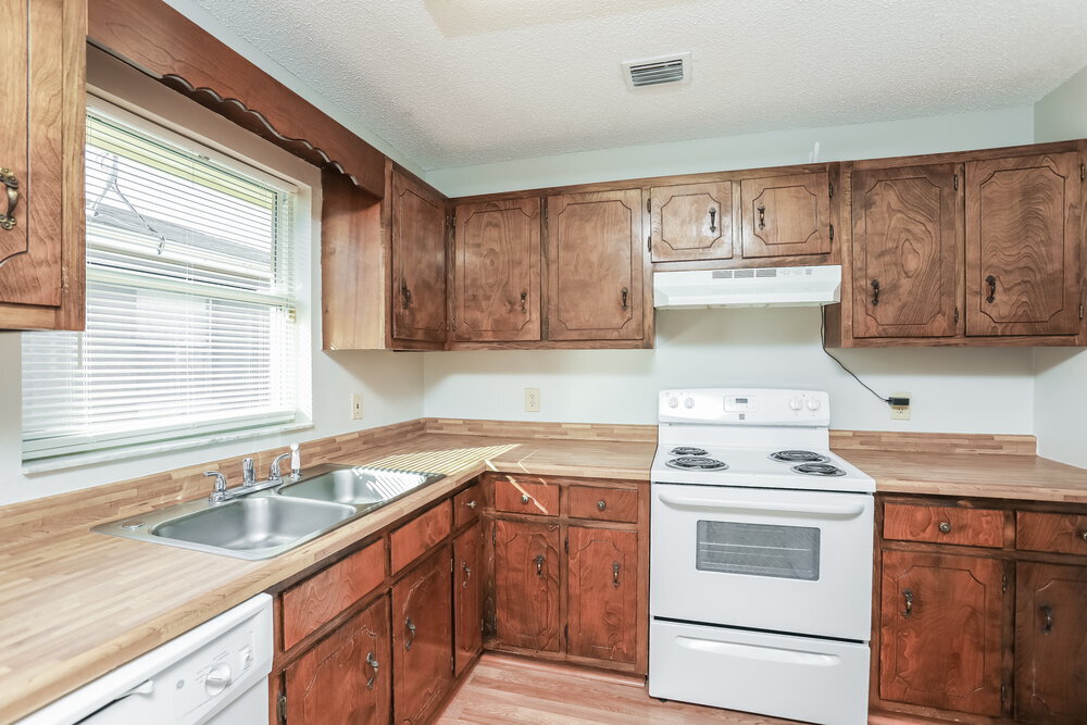 Building Photo - 1608 Gattis Dr