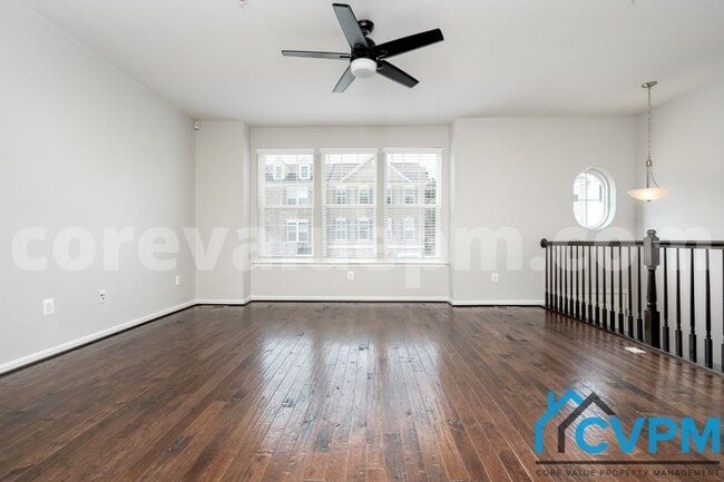 Building Photo - 128 Merlot St