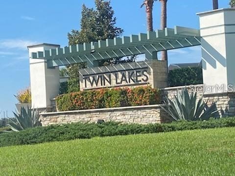 Building Photo - 2513 Datura Lp