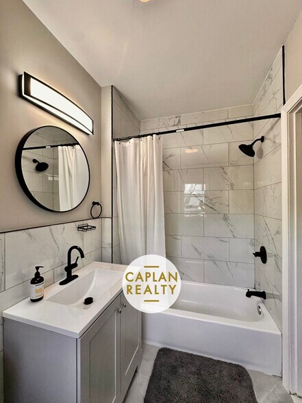 Building Photo - 86 Roydon Rd