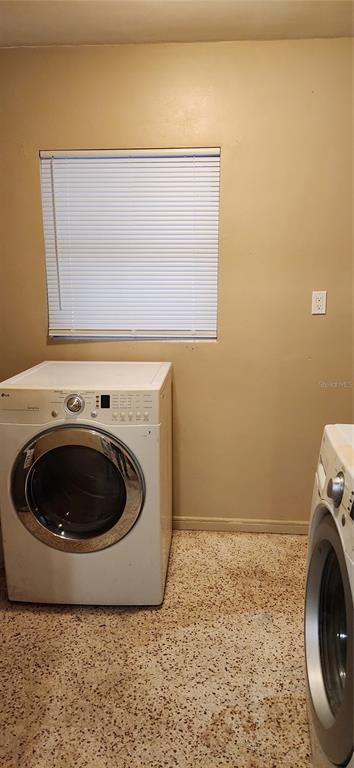 Building Photo - 6335 Alaska Ave