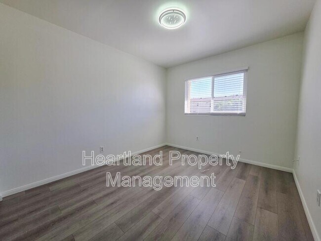 Building Photo - 957 Imperial Beach Blvd