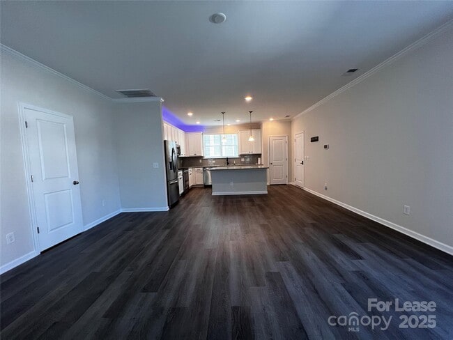 Building Photo - 108 Keats Aly