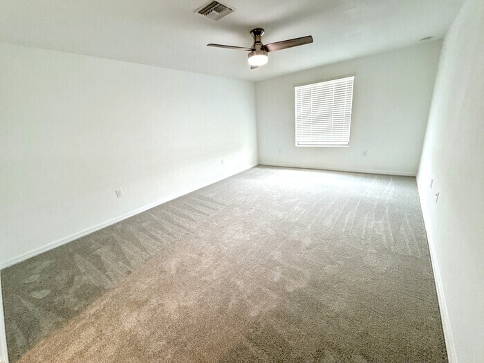 Building Photo - 11305 Shady Blossom Dr