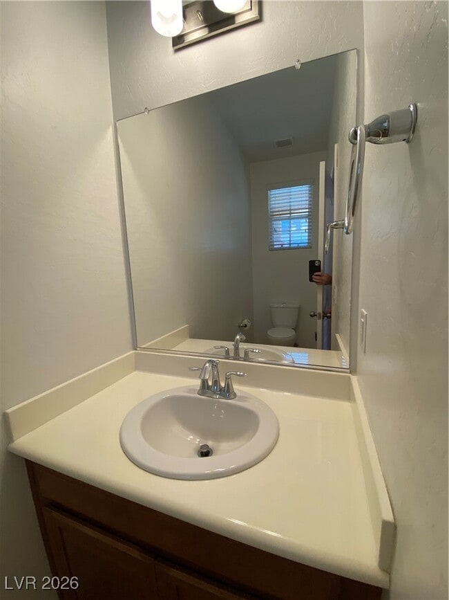 Building Photo - 9332 W Pearblossom Sky Ave