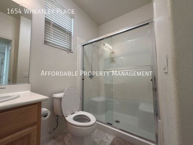 Building Photo - 1654 Wheatley Pl