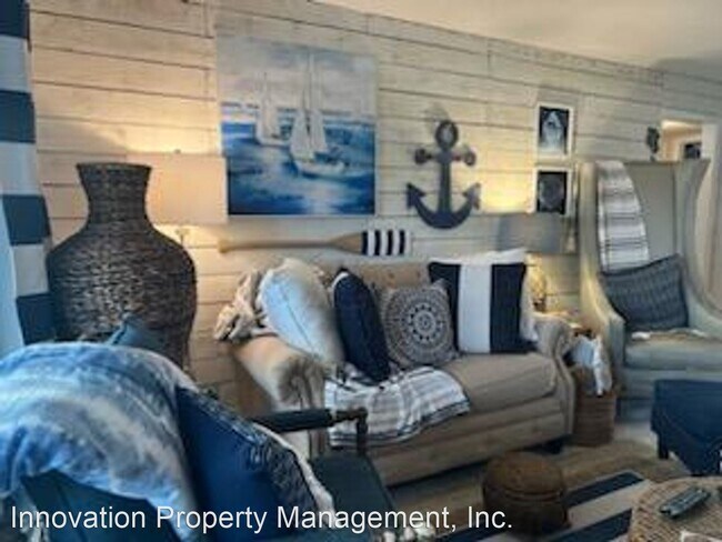 Building Photo - 2 br, 1 bath Apartment - 2 Bedroom 1 Bath ...