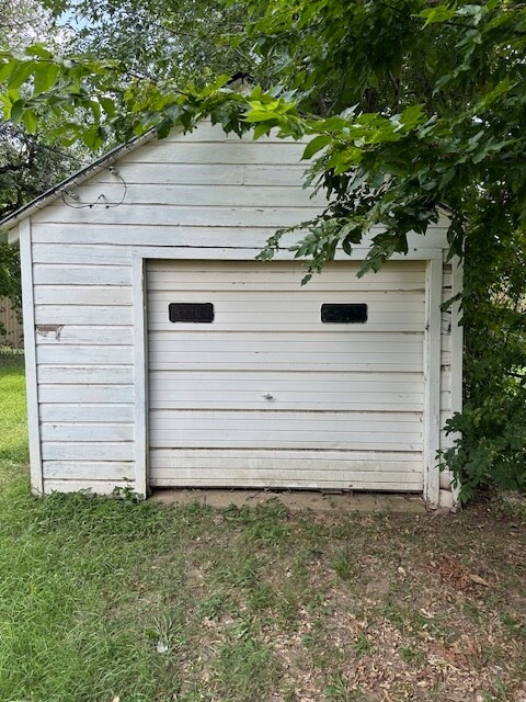 Building Photo - 4228 NW 15th St