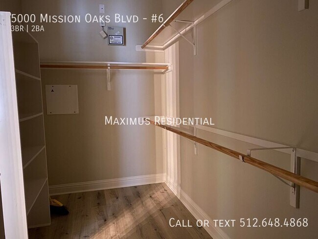 Building Photo - 5000 Mission Oaks Blvd