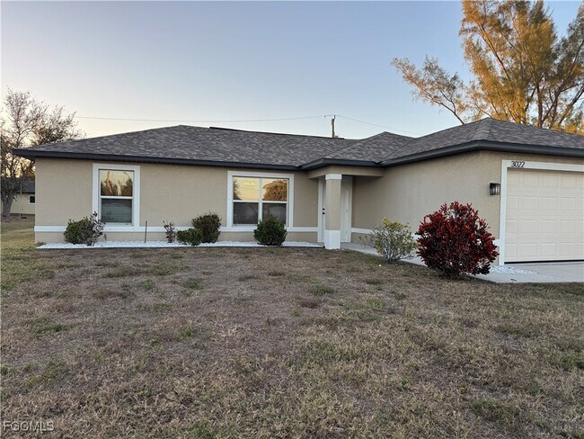 Building Photo - 3022 SW 14th Ct