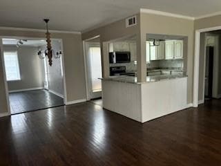 Building Photo - 2752 Brevard Dr