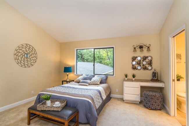 Building Photo - 2081 Danville Blvd