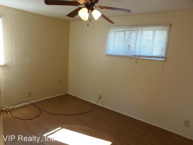 Building Photo - 283-289 Clarendon Ave