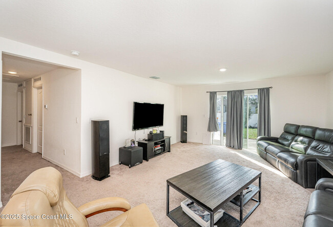 Building Photo - 2938 Tishman Rd SE