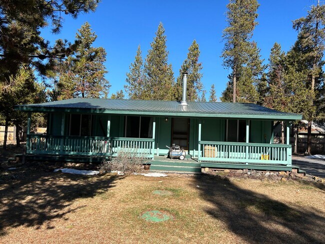 Building Photo - 52405 Antler Ln