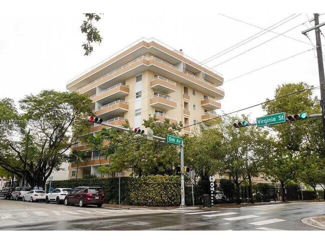 Primary Photo - 3304 Virginia St