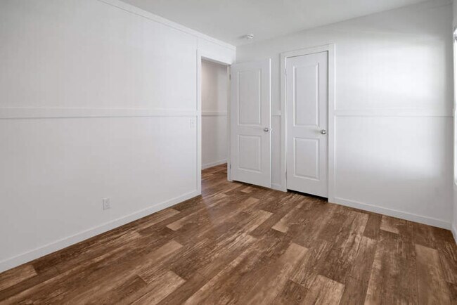 Building Photo - 1455 Whispering Pnes Lp