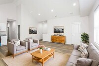 Building Photo - 43 N Randolph St