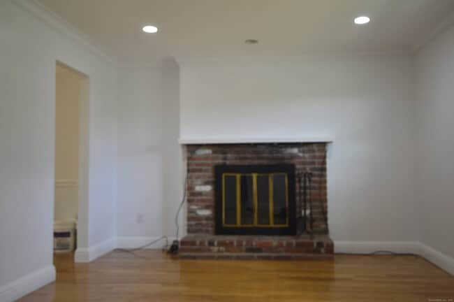 Building Photo - 60 Homestead Ln