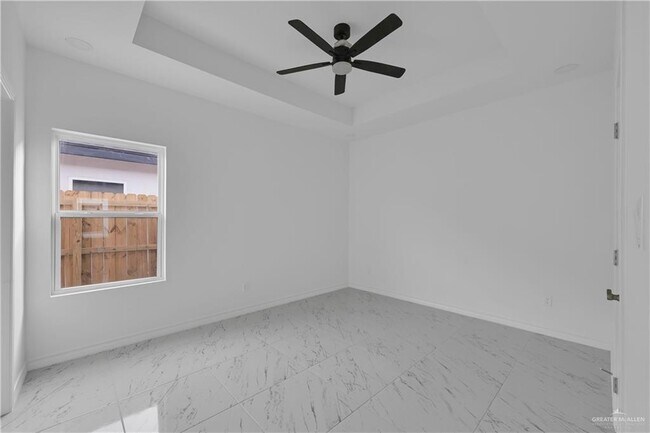 Building Photo - 11403 N 24th St
