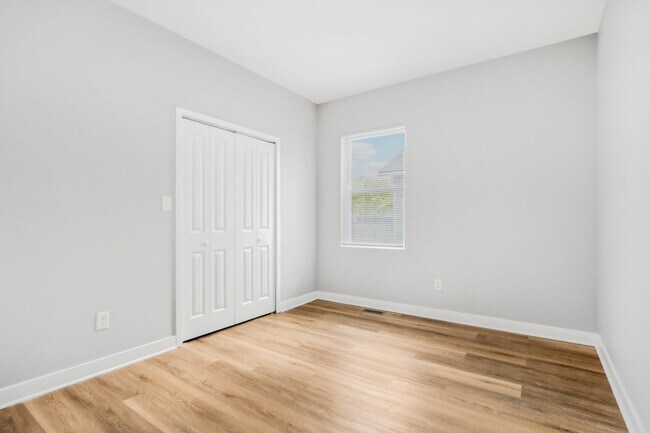 Building Photo - 2813 N Talbott St