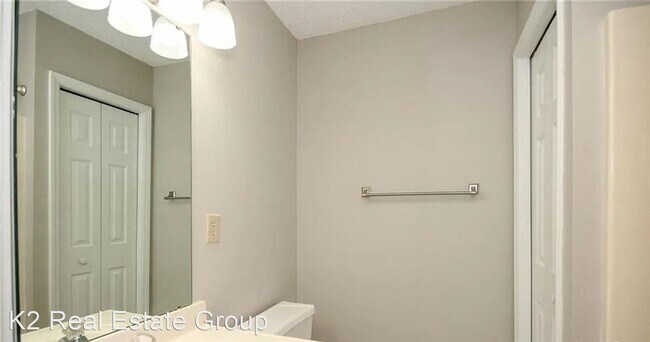 Building Photo - 3 br, 2.5 bath House - 9229 Oren Thompson Rd