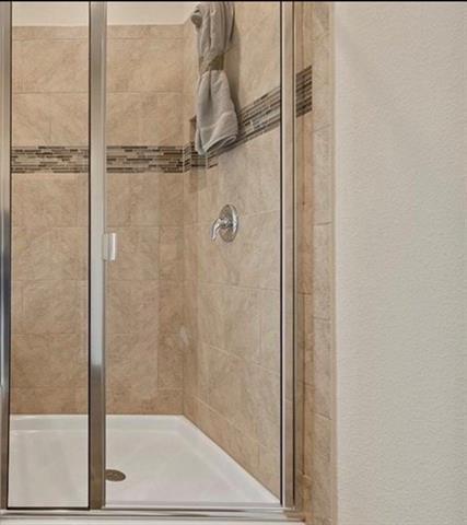 Building Photo - 3207 Camden Creek Dr