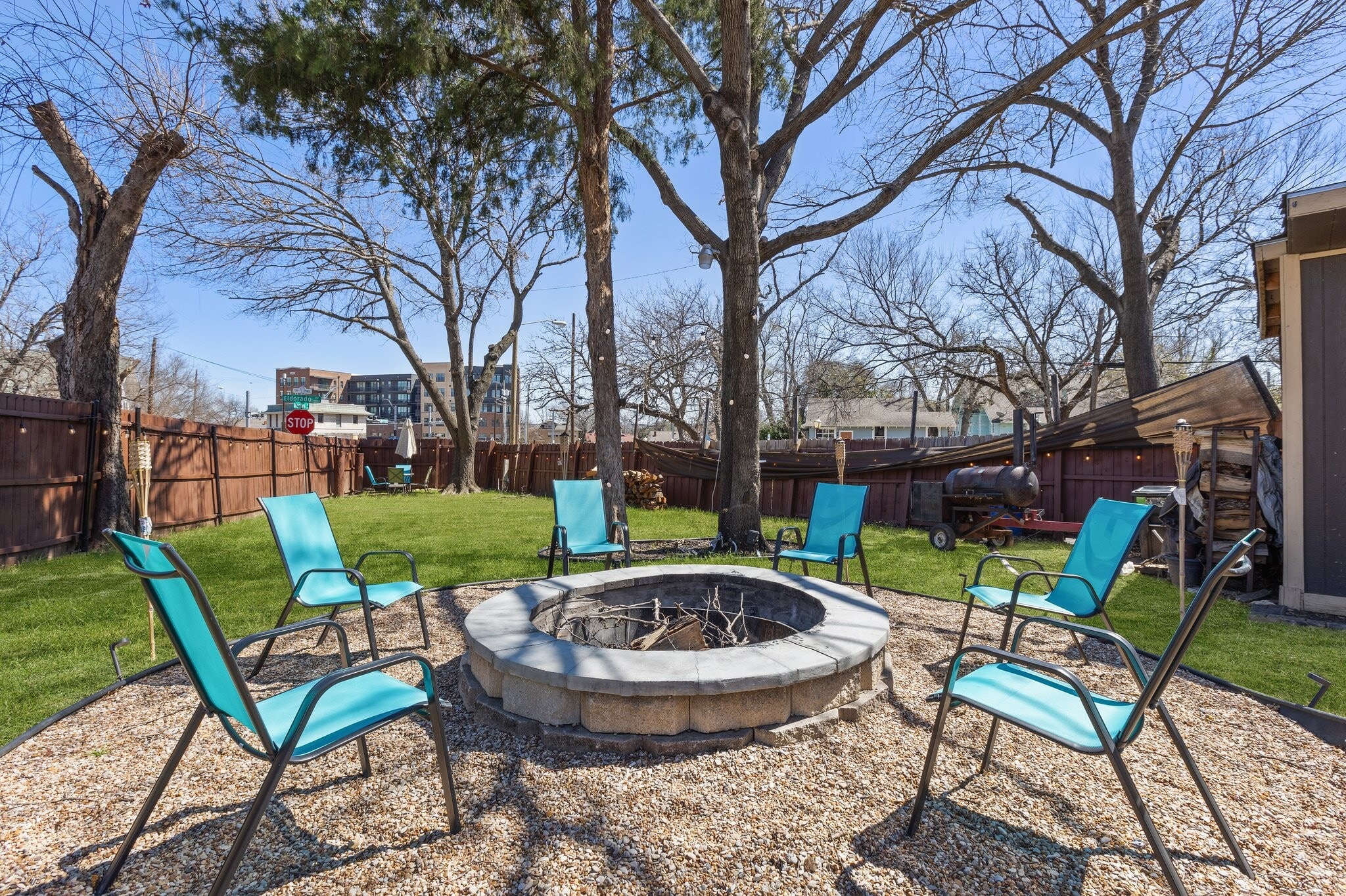 Building Photo - 1047 Eldorado Ave