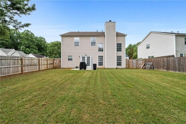 Building Photo - 4419 Silver Ridge Way SW