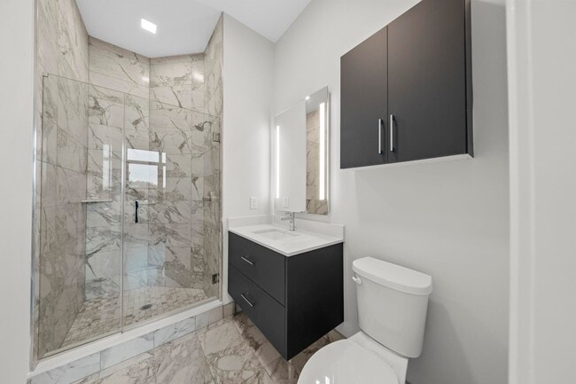 Building Photo - 121 34th St