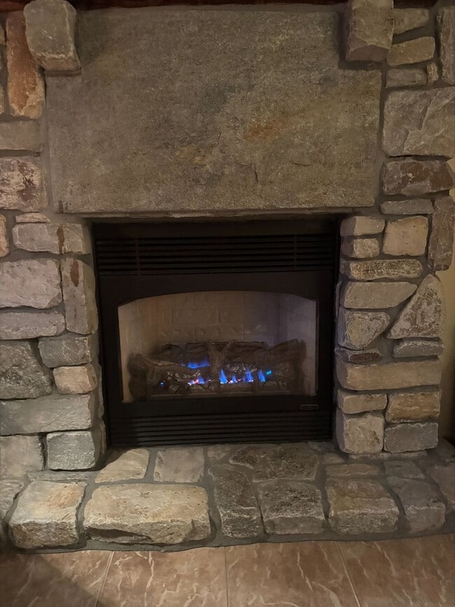 Building Photo - Private & Fully Furnished 1-Bedroom ADU with Garage Parking!