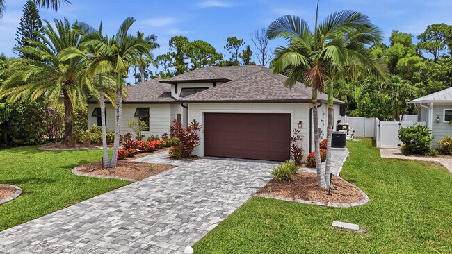 Building Photo - 3554 McComb Ln
