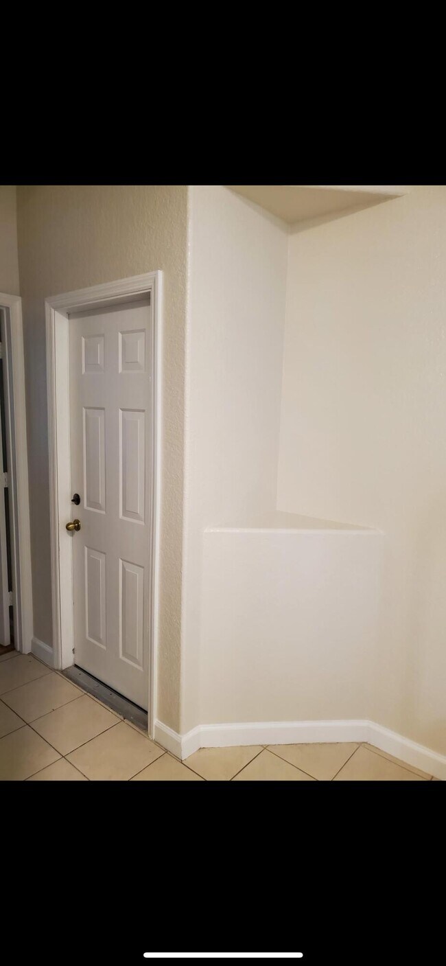 Building Photo - 2286 Shoma Dr