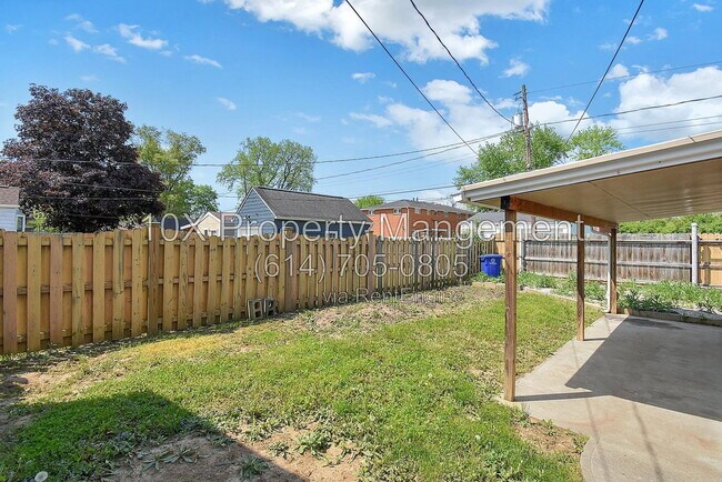 Building Photo - 227 Haldy Ave