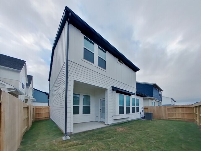 Building Photo - 22710 Terrazzo Dr