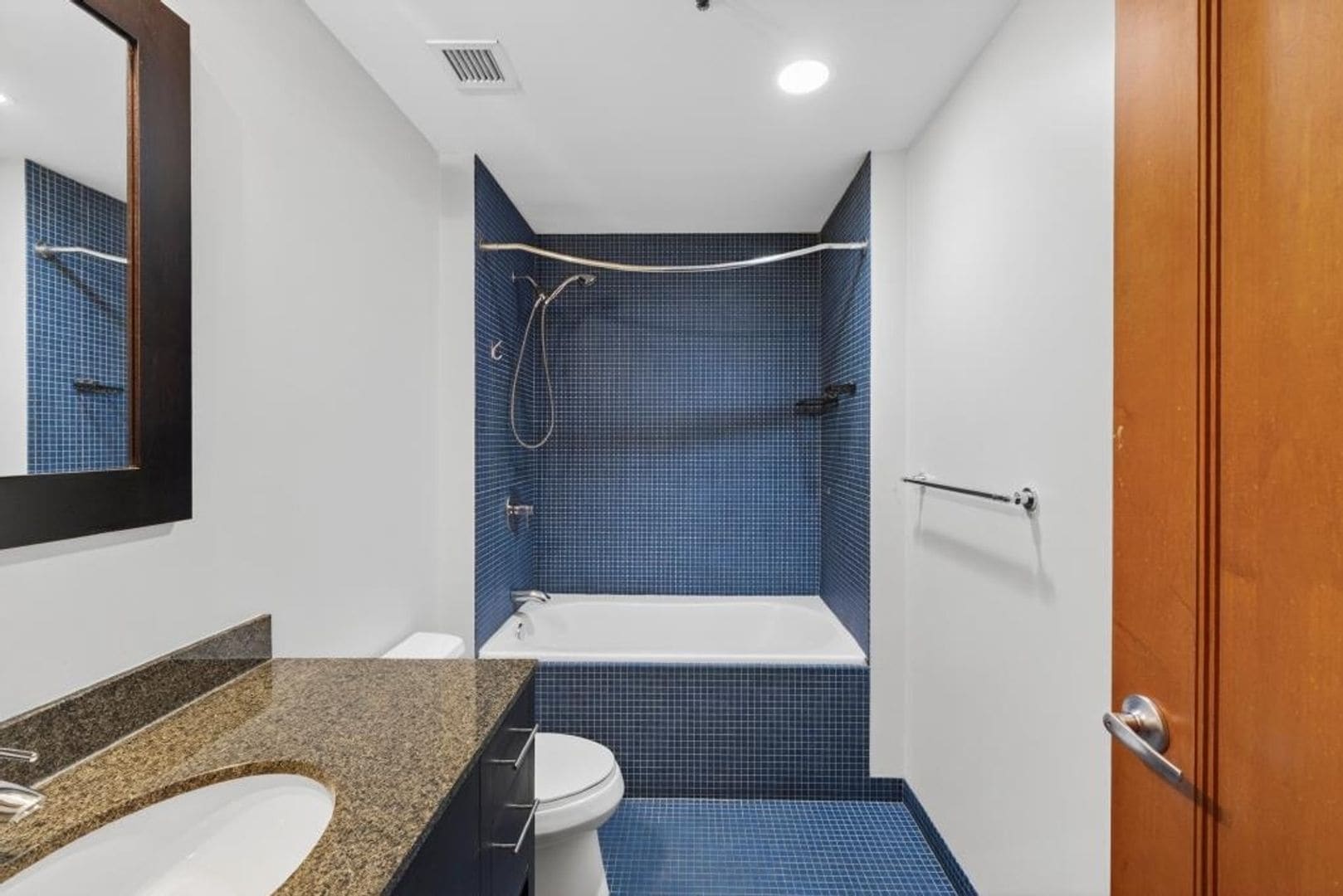 Building Photo - 1136 Washington Ave