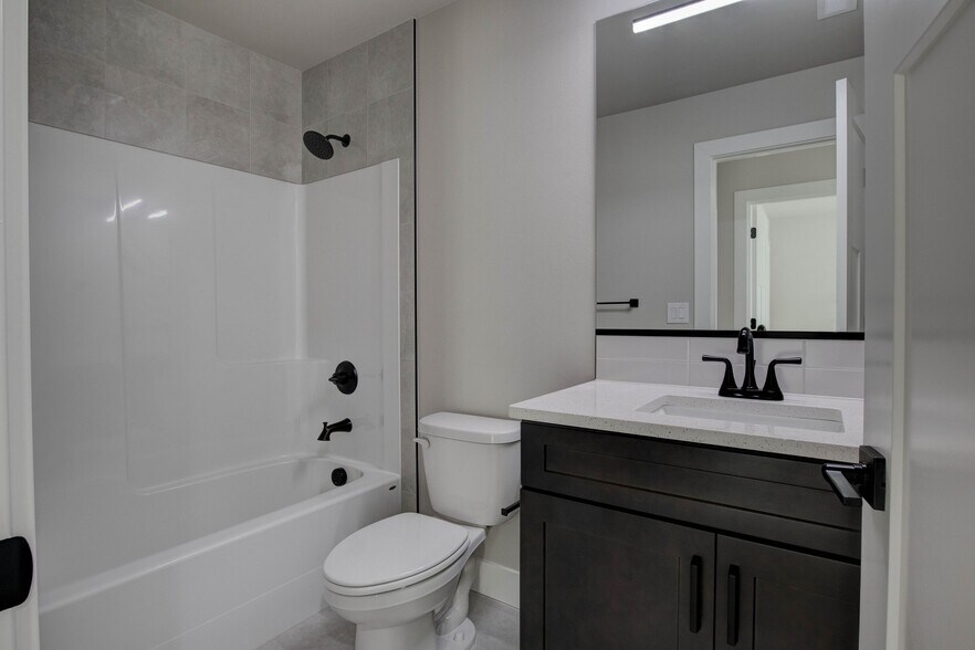 Building Photo - 782 Rio Vis Lp