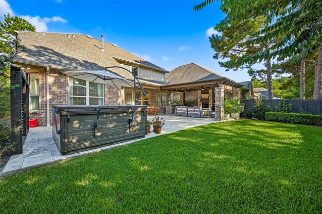 Building Photo - 122 Lindenberry Cir