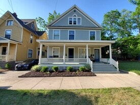 Building Photo - 611 Evans St SE